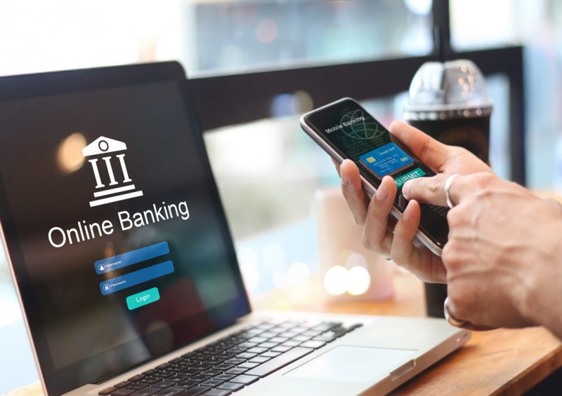 Banking online