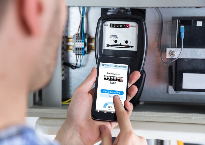 Checking energy meter