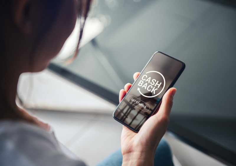 Using cashback app